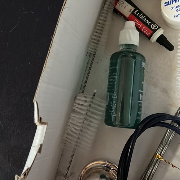 ULTIMATE Tuba Box! - Picture 5 of 6